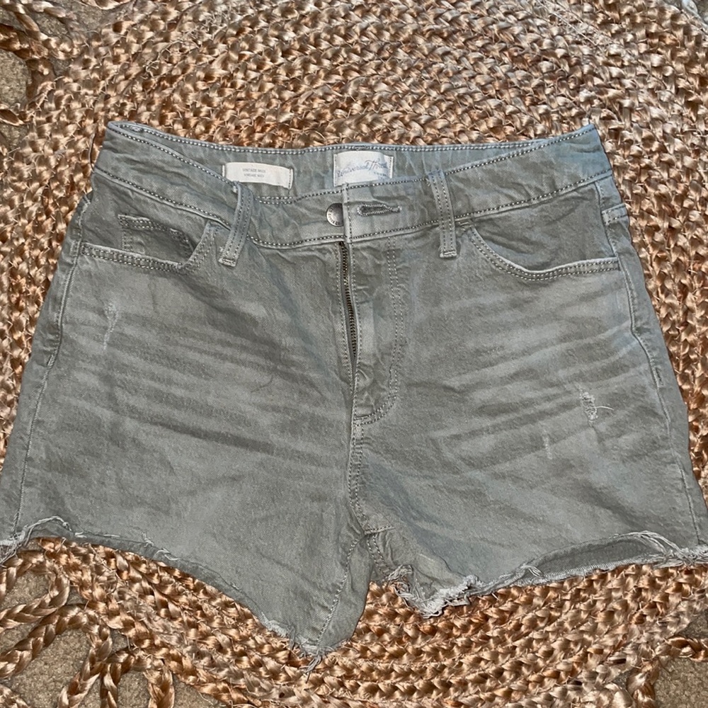 Faded Green Vintage Midi Jean Shorts
